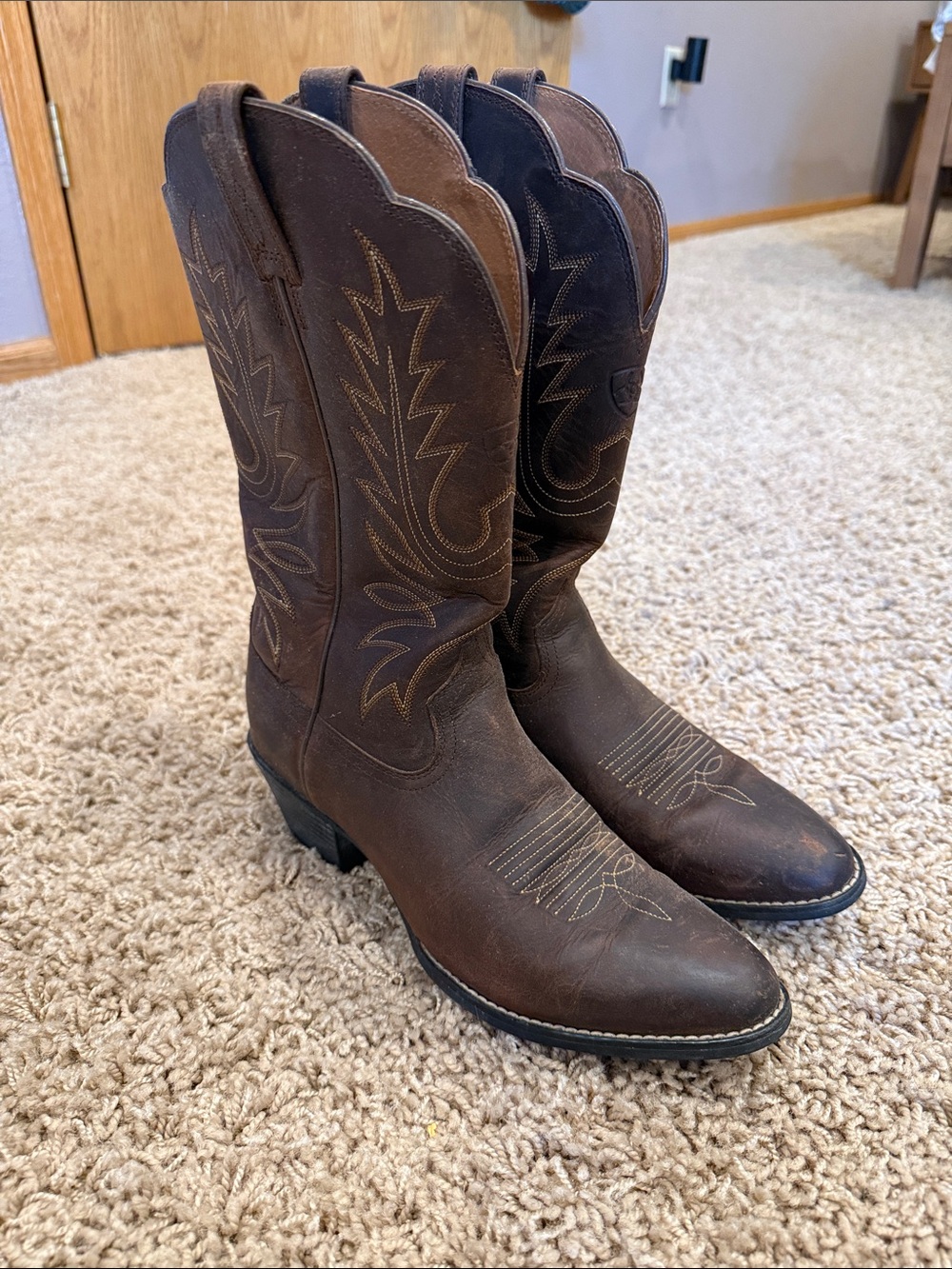 Ariat Dark Brown Embroidered Western Cowboy Boots